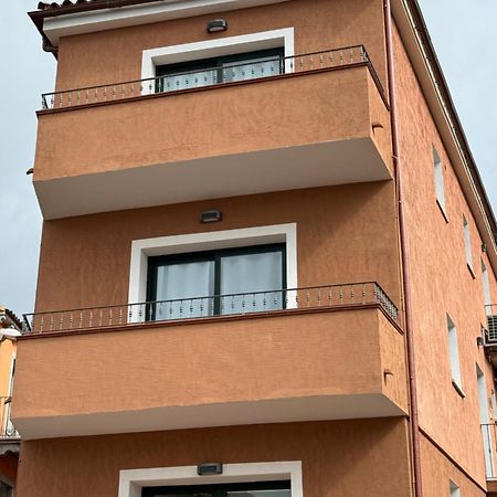 Апартаменты Monis Hogar Арцакена Экстерьер фото